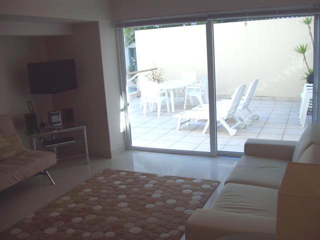 To Let 2 Bedroom Property for Rent in Clifton Western Cape